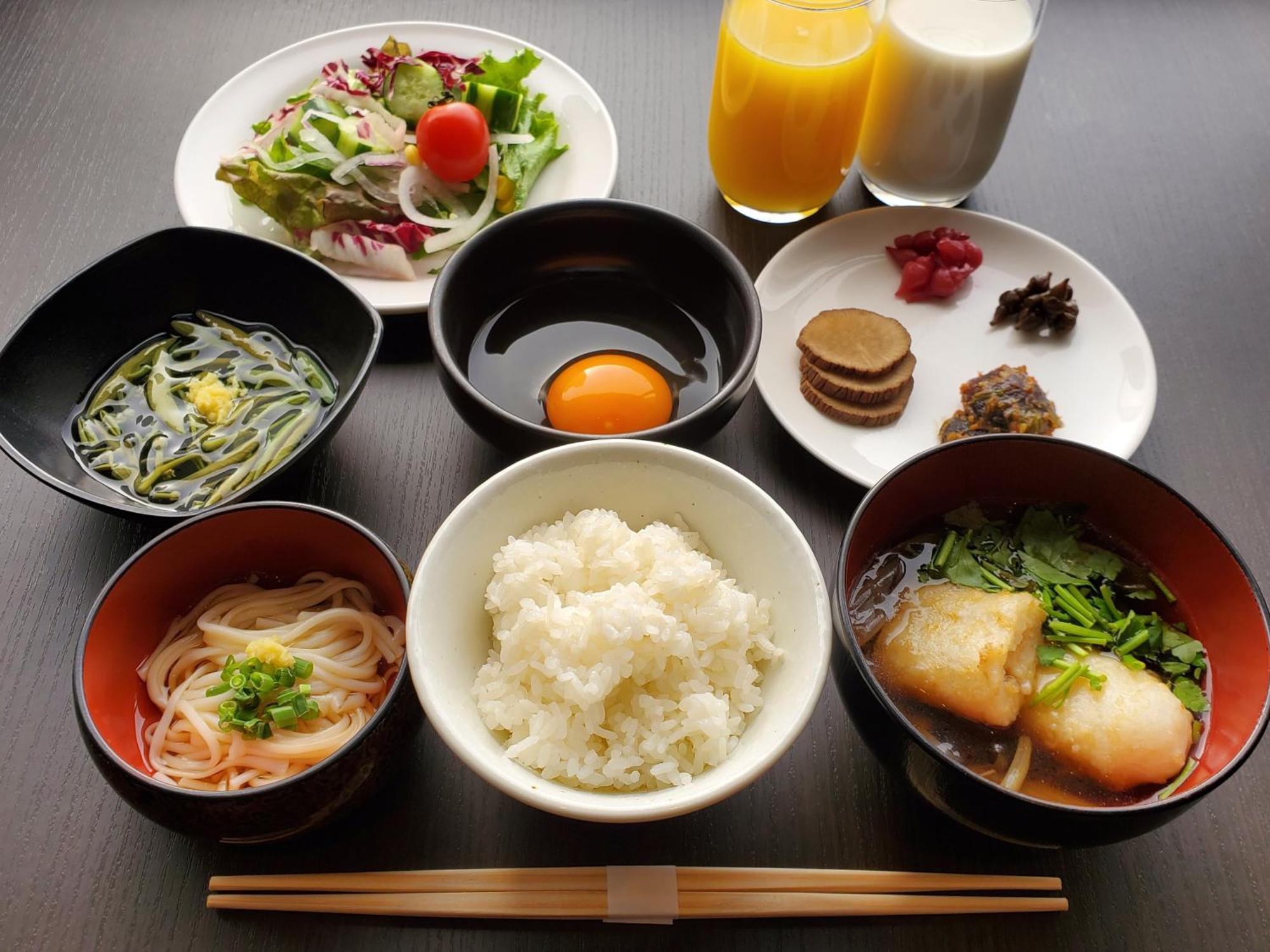 秋田大都会酒店 外观 照片